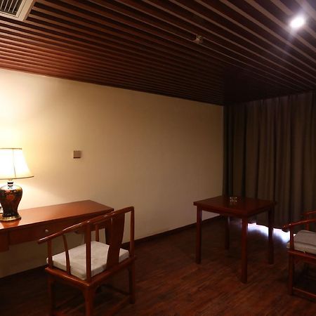 Mingshan Hotel Čcheng-tu Exteriér fotografie