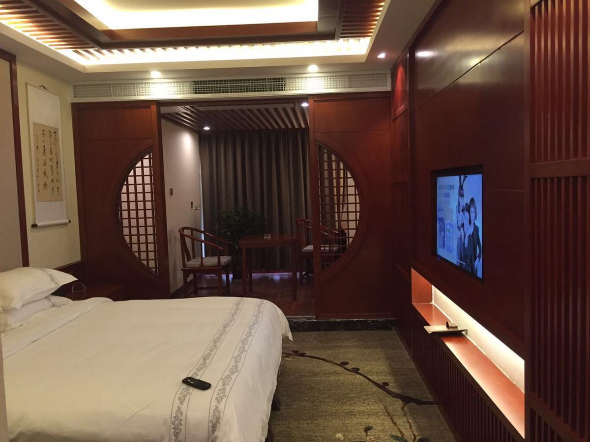 Mingshan Hotel Čcheng-tu Exteriér fotografie