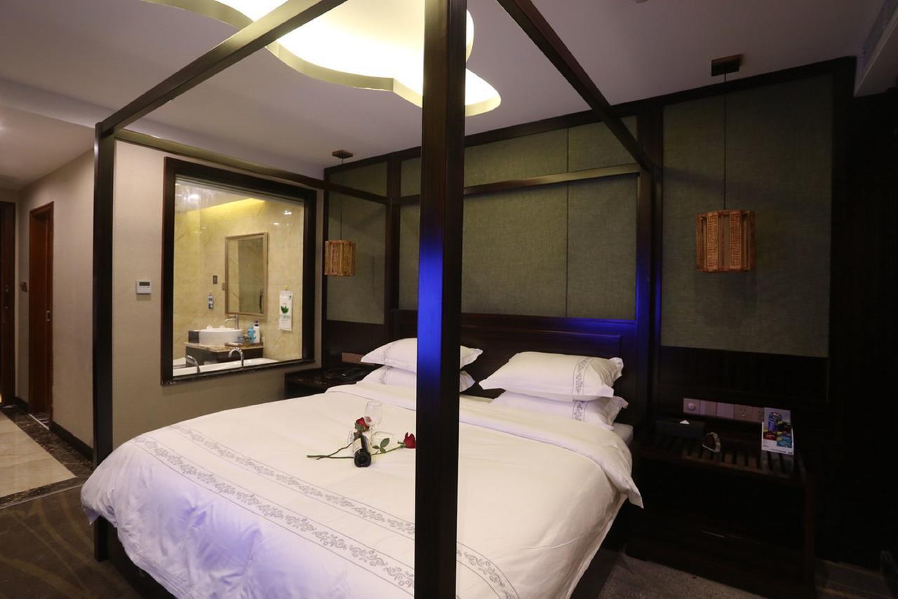 Mingshan Hotel Čcheng-tu Exteriér fotografie