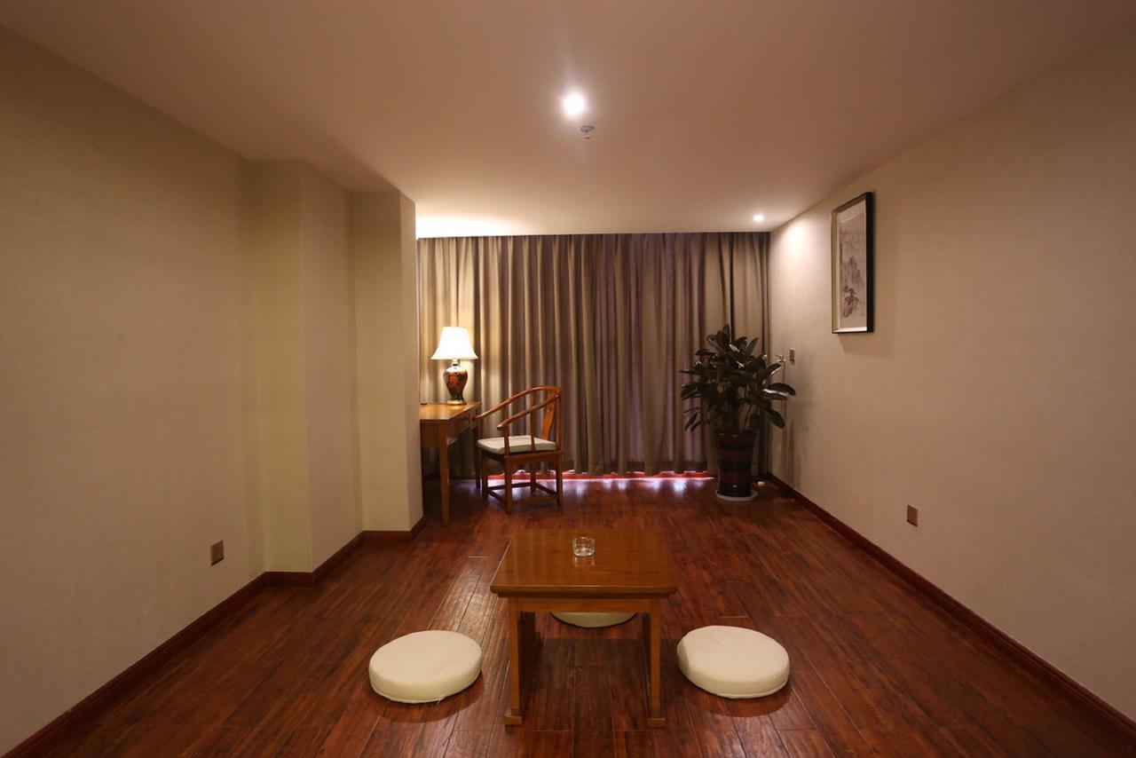 Mingshan Hotel Čcheng-tu Exteriér fotografie