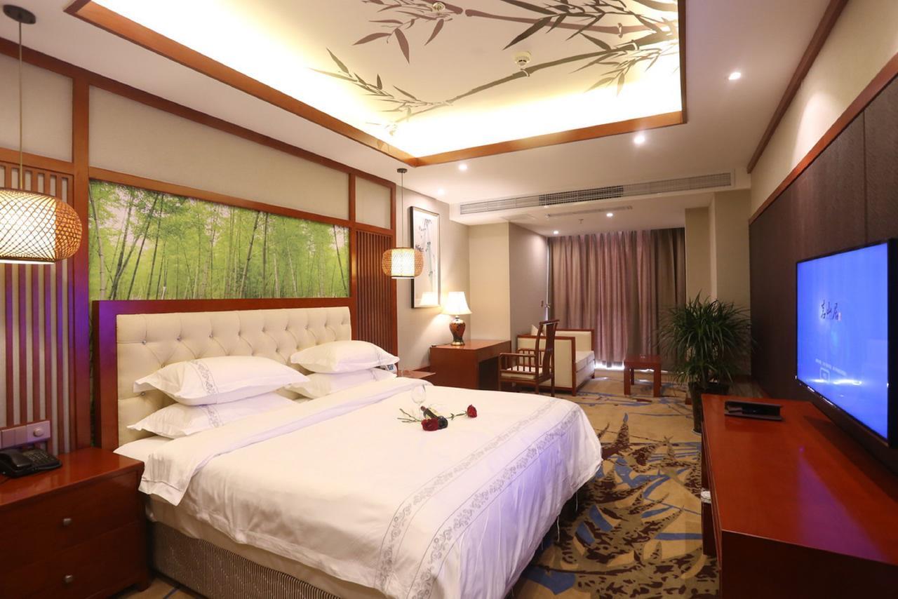Mingshan Hotel Čcheng-tu Exteriér fotografie