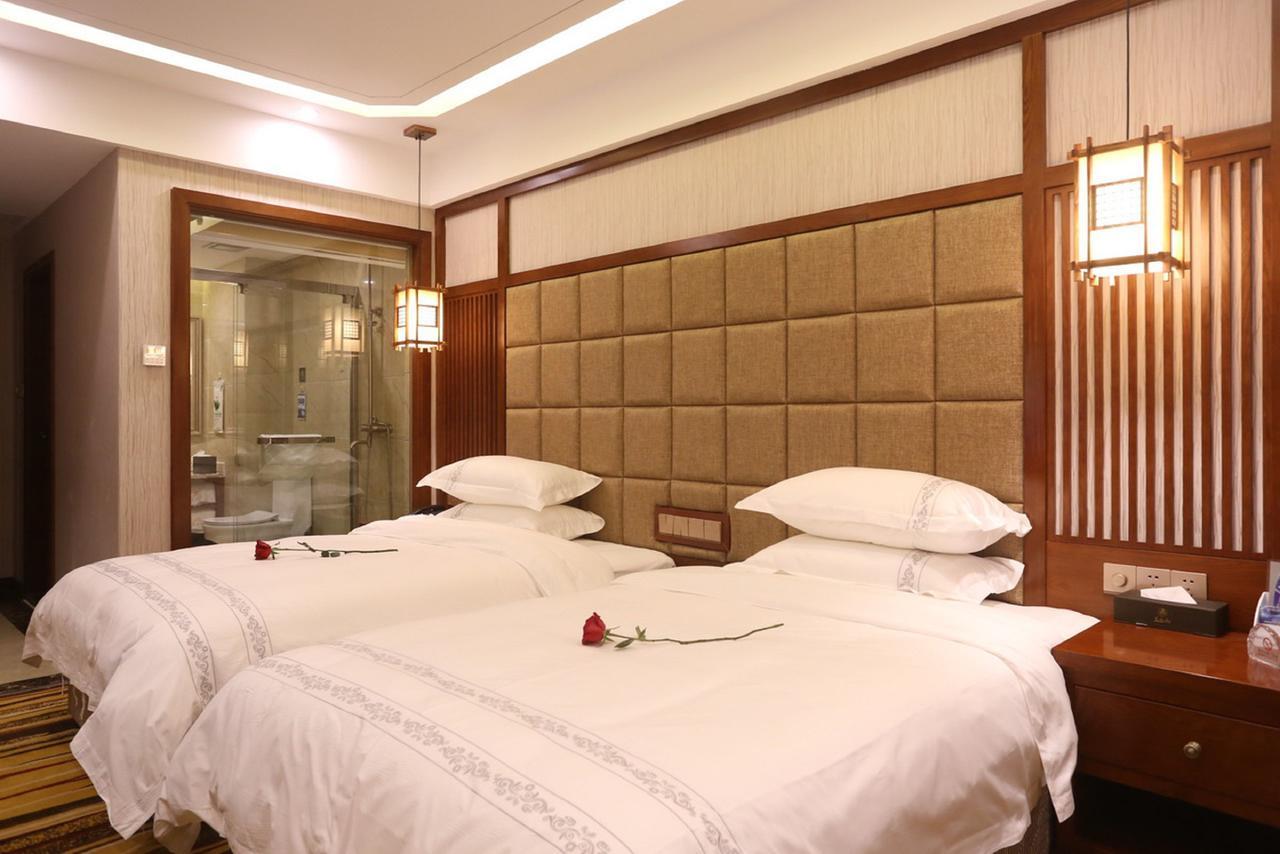 Mingshan Hotel Čcheng-tu Exteriér fotografie
