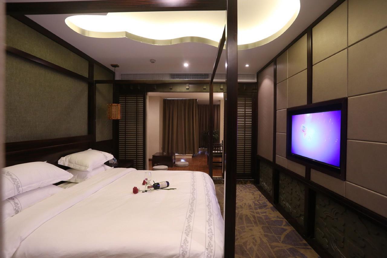 Mingshan Hotel Čcheng-tu Exteriér fotografie