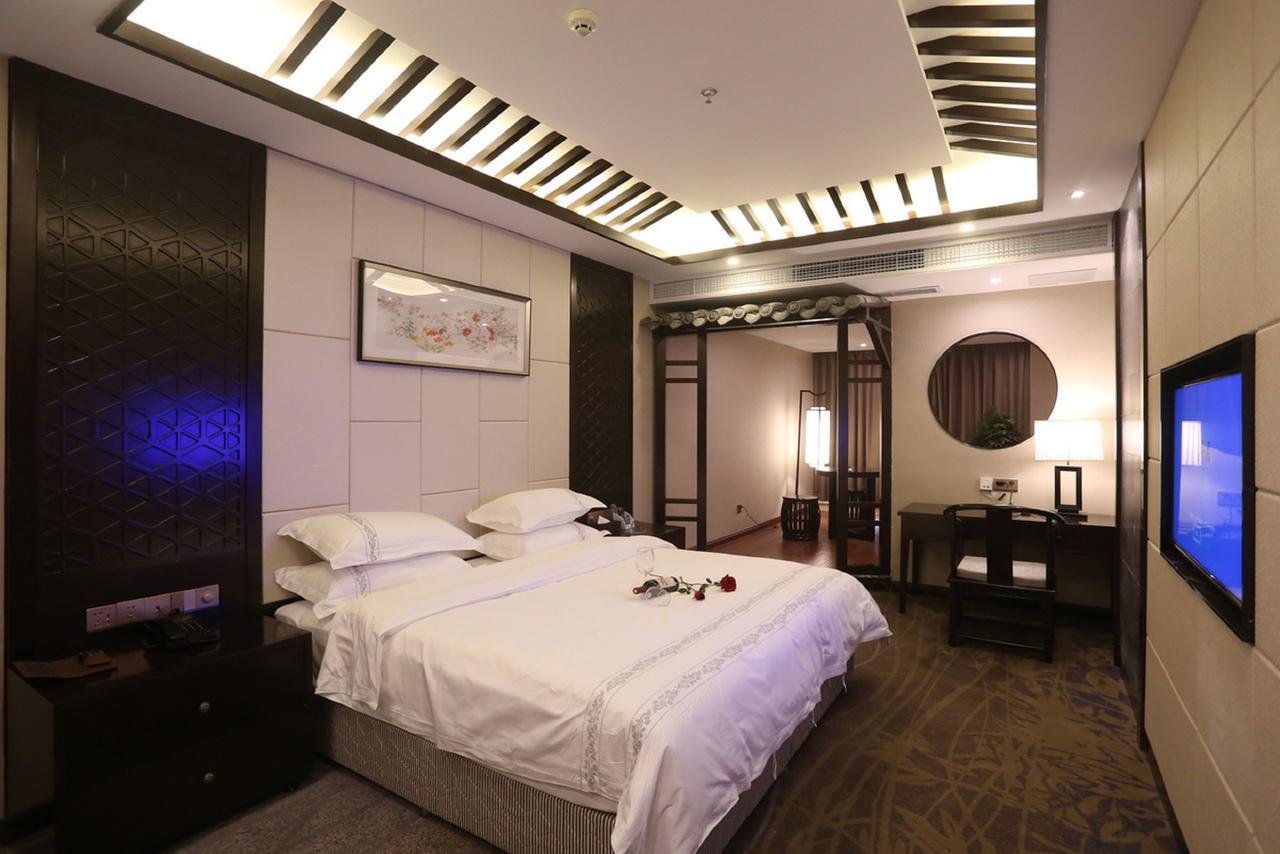 Mingshan Hotel Čcheng-tu Exteriér fotografie