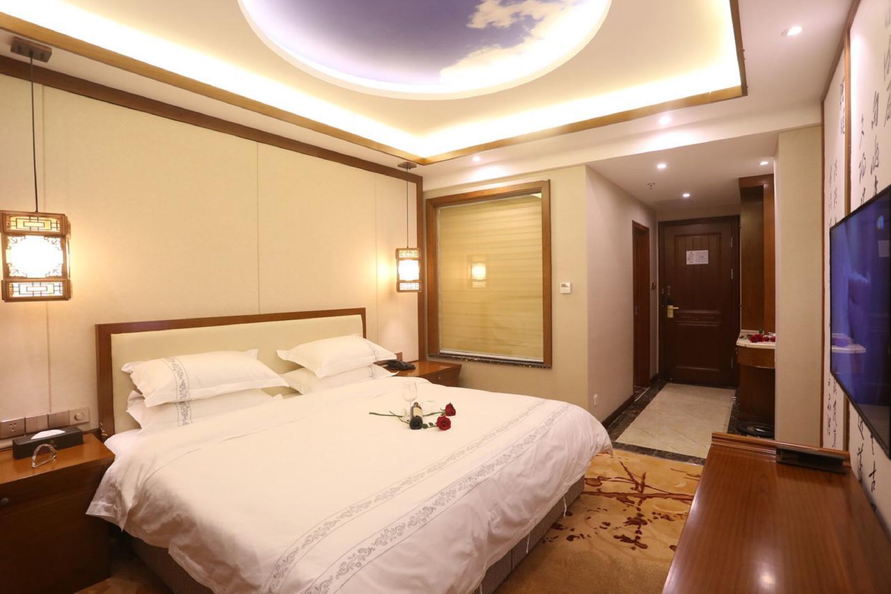 Mingshan Hotel Čcheng-tu Exteriér fotografie